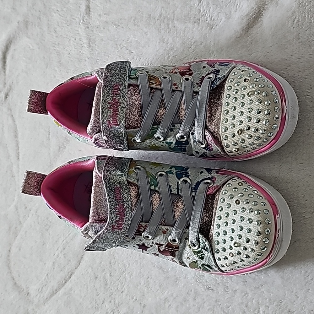 Sketchers - Girls Size 2.5 Twinkletoes Shoes